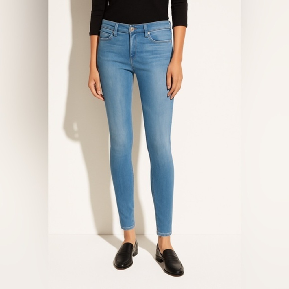 Vince light wash Riley jegging/legging